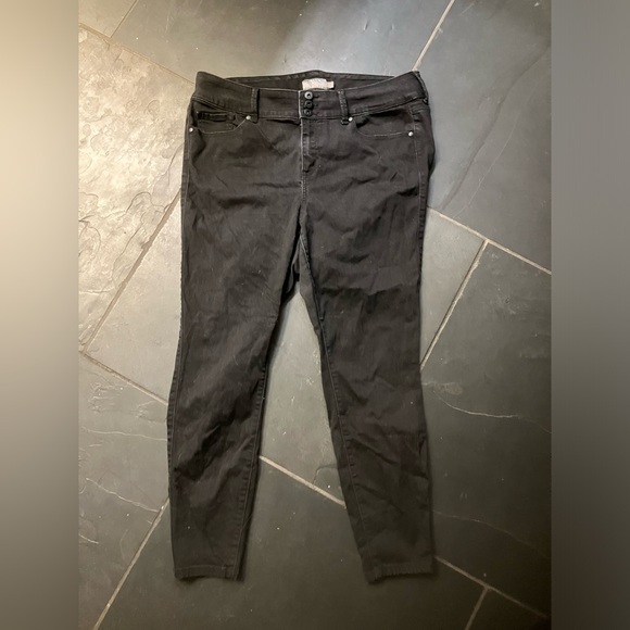 Torrid Women’s Black Super Soft Jegging Size 20R Pants - Picture 1 of 2
